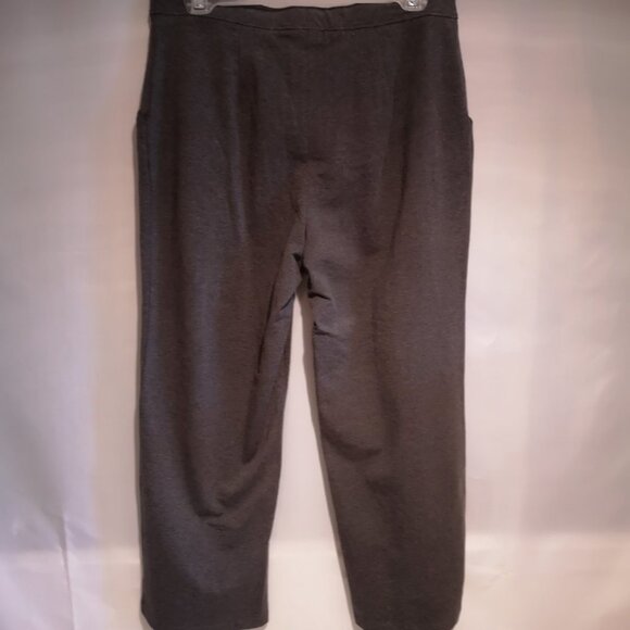 L.L. Bean Ladies Ankle Length Grey Wide Leg Pants - Picture 2 of 8